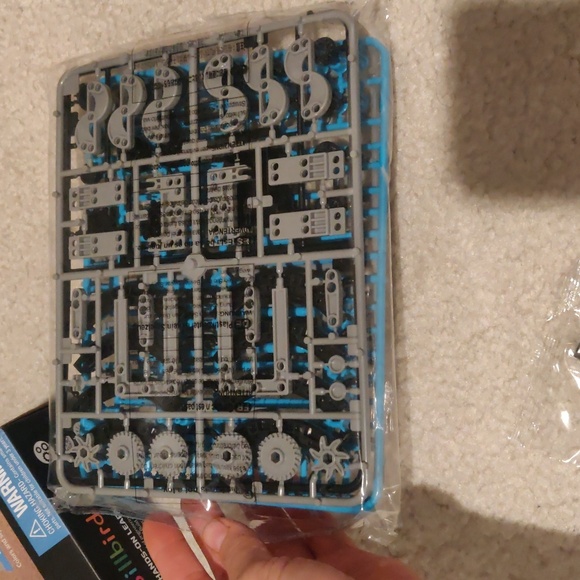 Sillbird, solar robotic creation kit ages 8+ - Picture 5 of 9